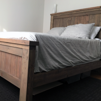 Farmhouse Queen Bed